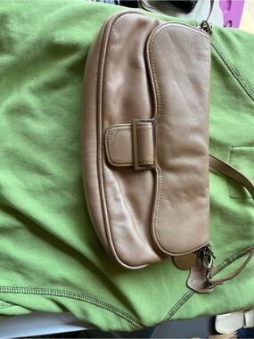 Relativity Beige Shoulder Bag with Gold Buckle